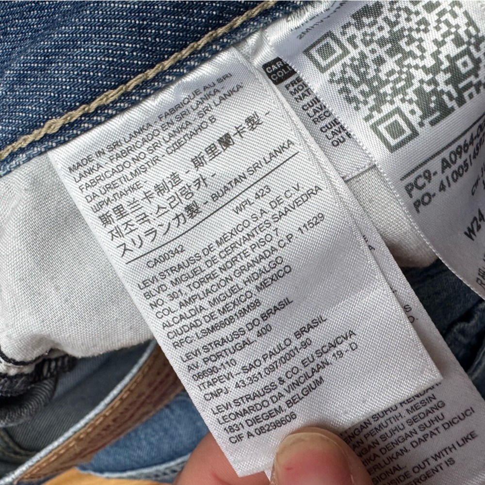 Levi’s Low Pro Straight Size 24 Blue Jeans - Picture 9 of 14
